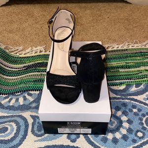 De blossom collection heels